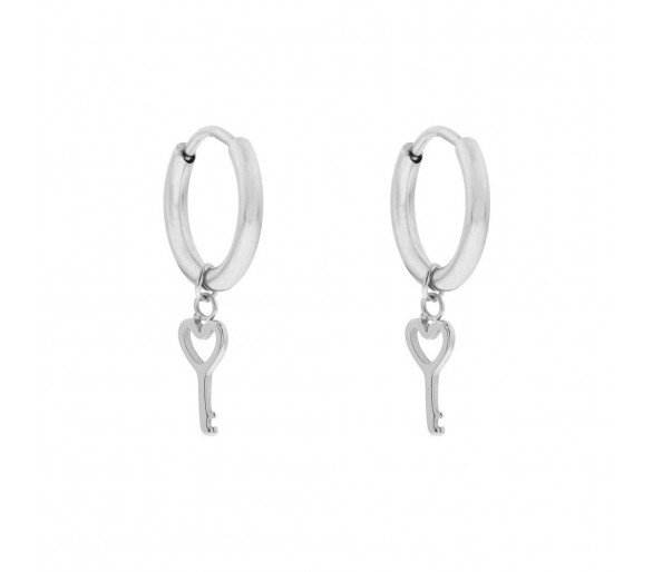 Petites boucles d'oreilles avec pendentif clé
