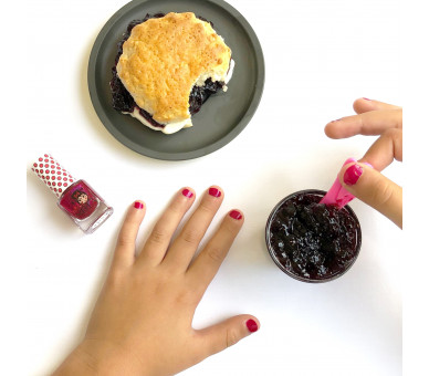 MISS NELLA: Jazzberry Jam 4ml Peel-off Kids Nail Polish