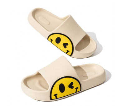 Smiley slippers : Ecru slippers met gele smiley opzij