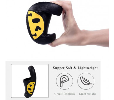 Smiley slippers : Zwarte slippers met gele smiley opzij