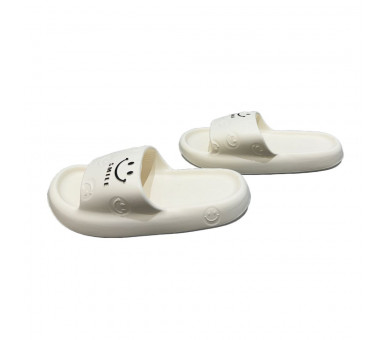 Smiley slippers : witte slippers "smile"