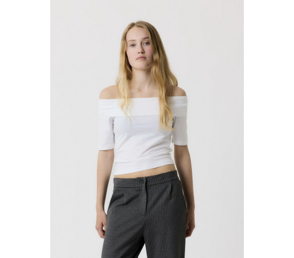 LMTD : Top off-shouder t-shirt