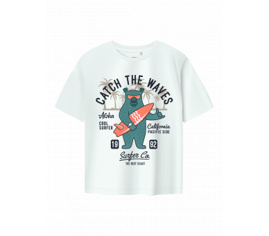 NAME IT : T-shirts catch the wave