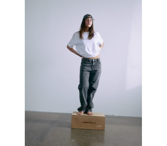 GRUNT: NADIA DARK GREY