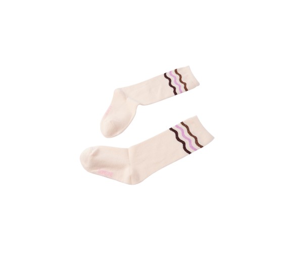 SOMEONE : Des chaussettes