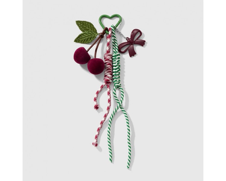 van bordeauxrood suédé cerise