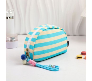 trousses maquillage|Baby blue