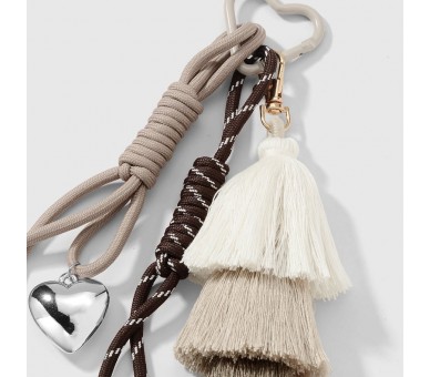 Porte-clés ou bijou de sac avec pompon