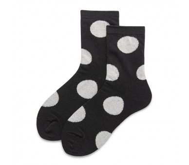Jolies chaussettes avec des boules