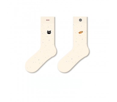 Leuke sokken met cartoonborduursel