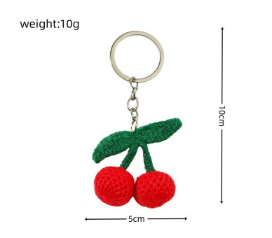 Porte-clés avec cerises tricotées
