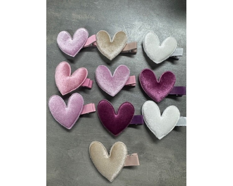 Haarspeldje met velouren hart