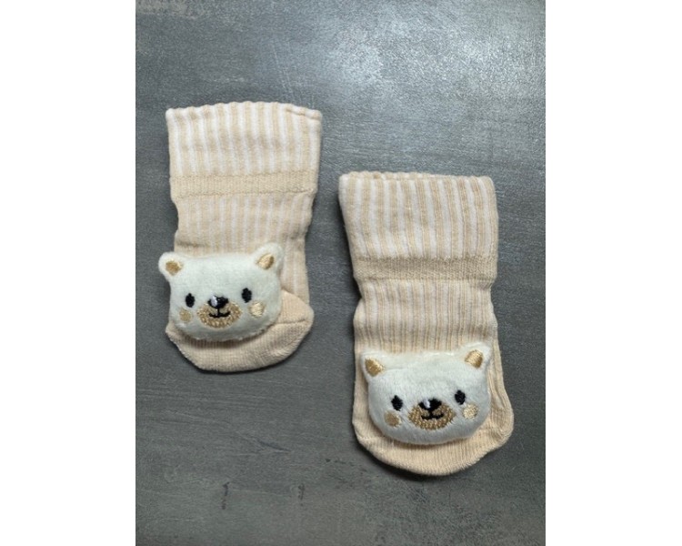 Chaussettes super mignonnes avec un ours