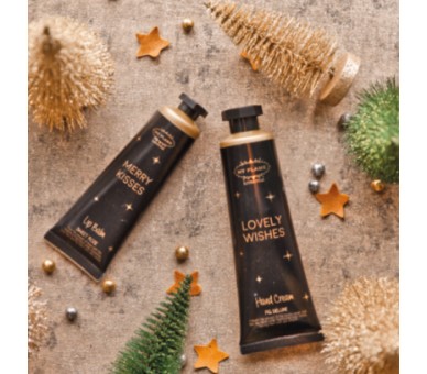 LIPPENBALSEM - LOTS OF LOVE