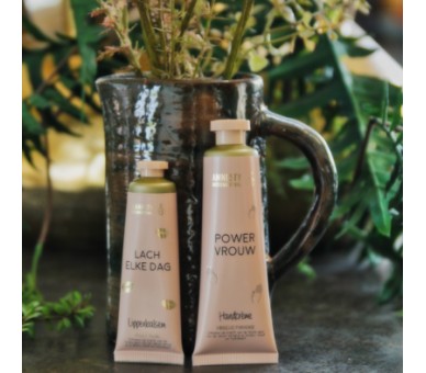 BAUME À LÈVRES - SOURIEZ TOUS LES JOURS