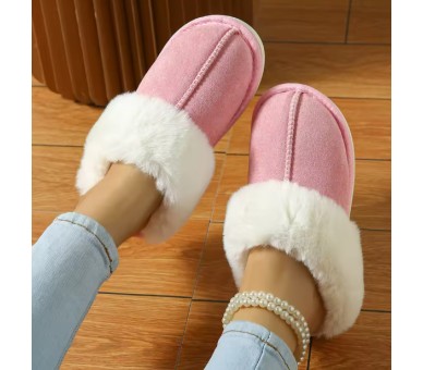 Pantoufles élégantes et duveteuses roses