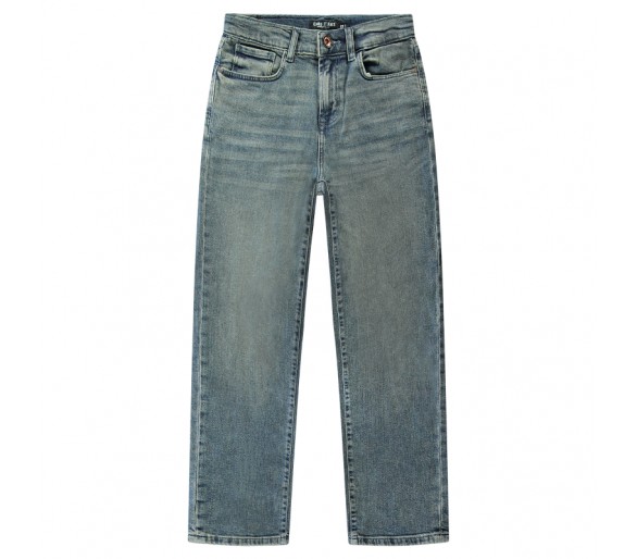 VOITURES : Jean large tendance