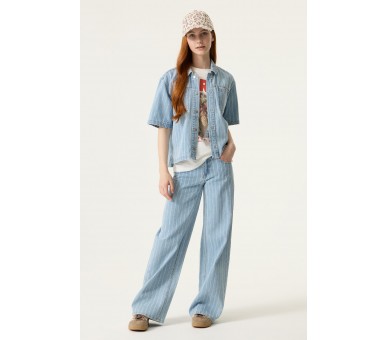 GARCIA : jeans larges tendance à fines rayures
