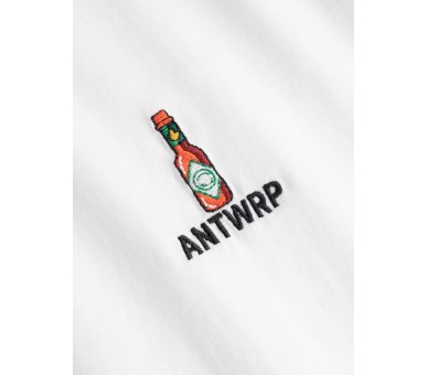 Antwrp : T-shirt avec une petite bouteille de Taba