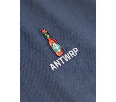 Antwrp : T-shirt met klein flesje tabasco op de vo