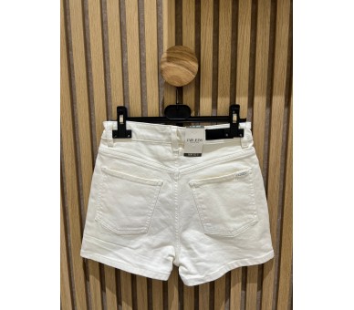 CARS : Confortabele en trendy short