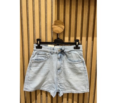 CARS : shorts confortables et tendance