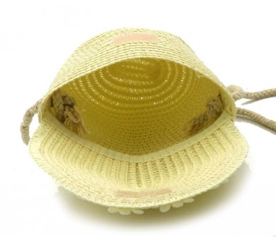 Woven bag with flowers