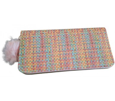 Wallet in a stylish green shade