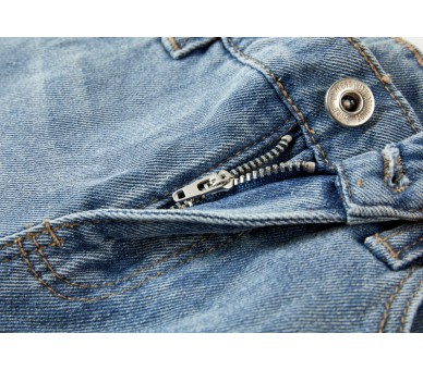 SOMEONE : Denim short met voor- en achterzakken.
