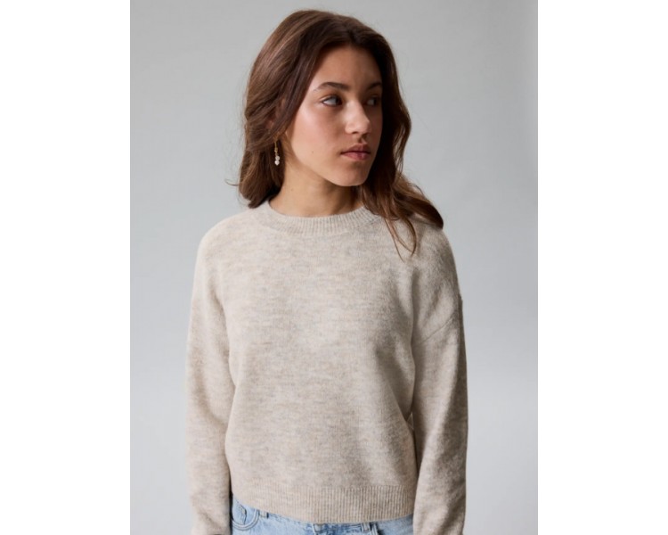 LMTD: Soft knit pullover