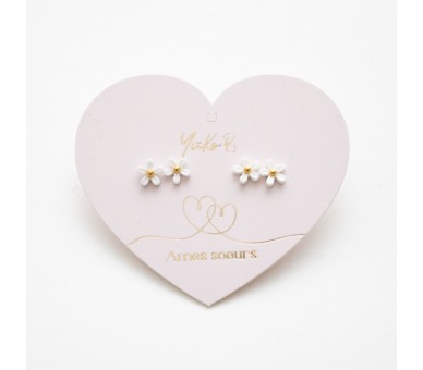 Oorbellen milk flowers 2 sets